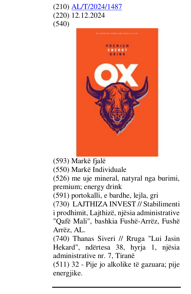 Zëri i markës me uje mineral, natyral nga burimi, premium; energy drink në buletin
